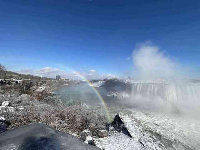 30 fallsview